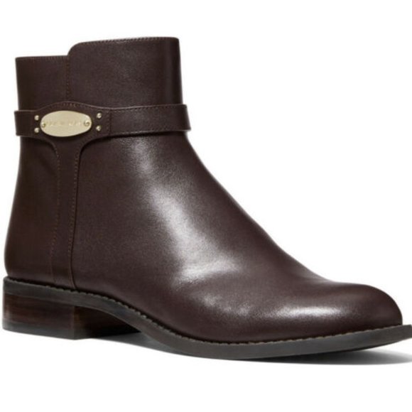 Michael Kors FINLEY Chocolate Brown Flat Bootie Ankle Boots Shoes Flats 6.5 NEW - Picture 1 of 4